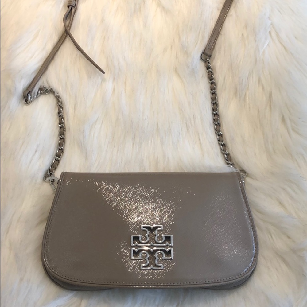 Tory Burch crossbody bag 💯 % Authentic.